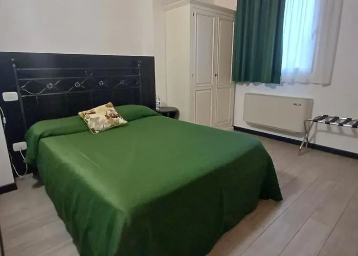 Arneroni Фермерский дом Codogne